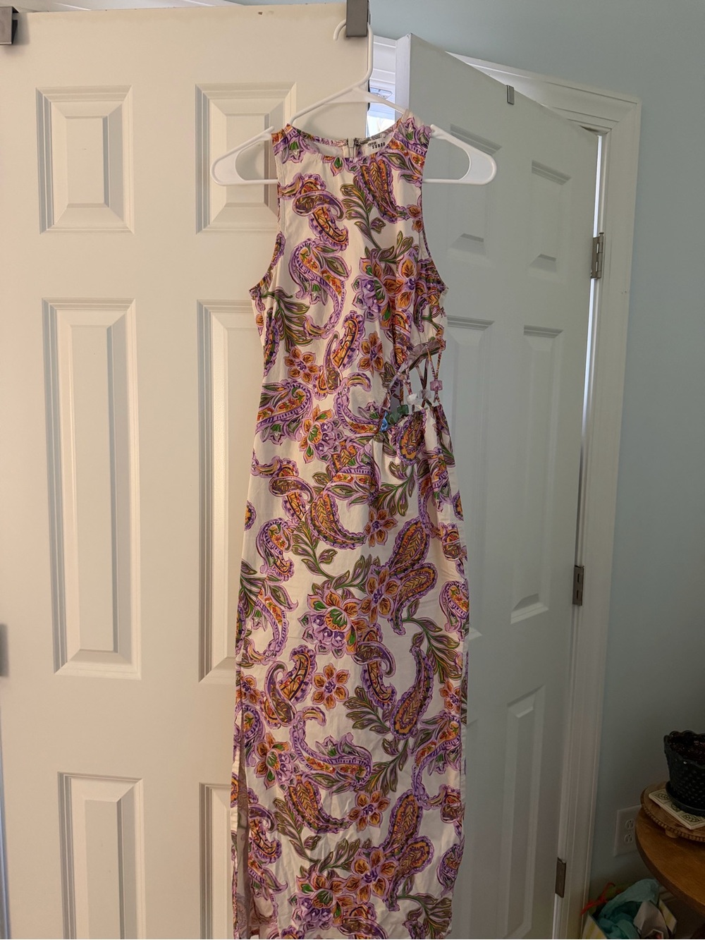 Sleeveless Lavender & Pink Paisley Maxi Dress